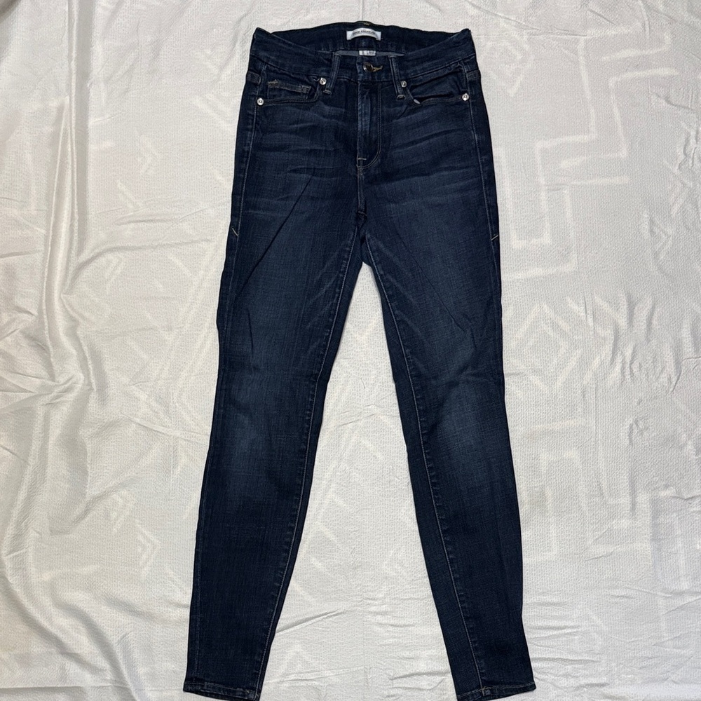 Good American - Good Legs High Rise Jeans